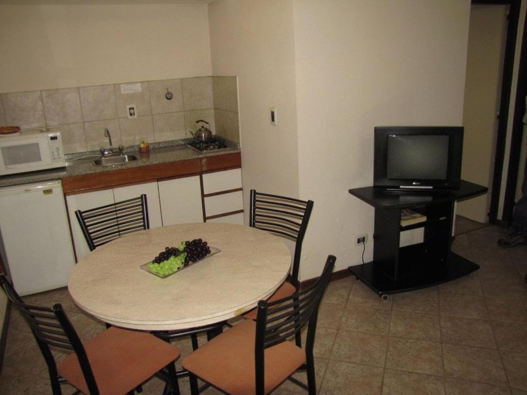 Tunkelen Apart Hotel Mendoza Bagian luar foto